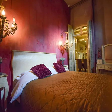 Vintage Escape With Modern Luxury, Cleaning Included